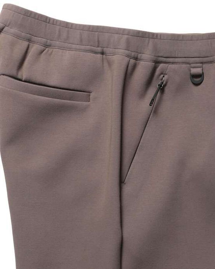 TECH SWEAT TRAINING SHORTS,LIGHT BROWN, medium image number 4