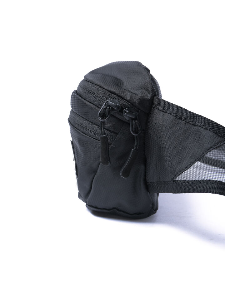 TOUR MICRO BODY BAG,BLACK, medium image number 2