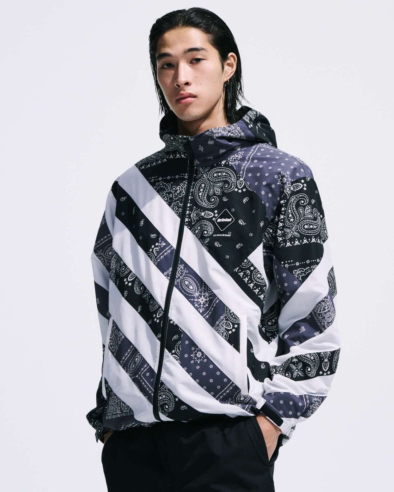 PATCHWORK STRIPE PRACTICE JACKET,BLACK, large image number 7
