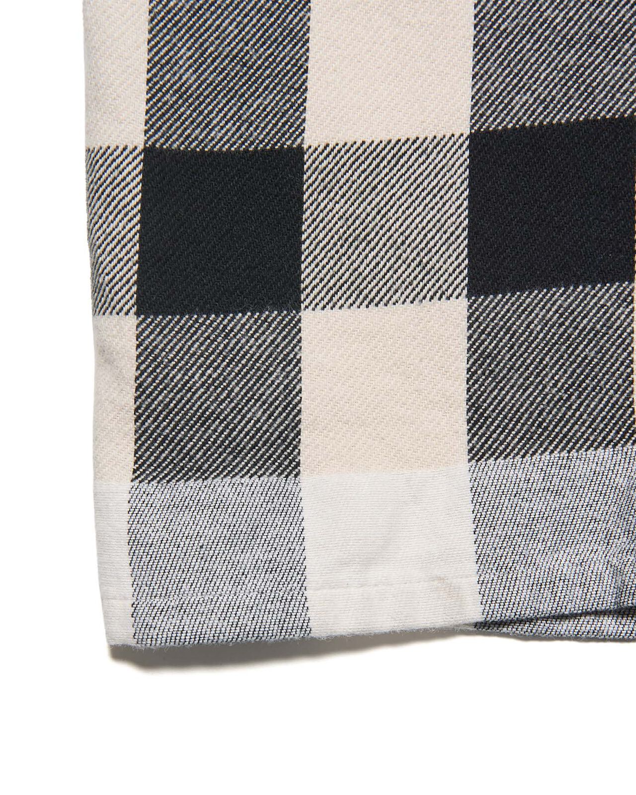 LINE FLANNEL CHECK EASY PANTS,BLACK, large image number 4