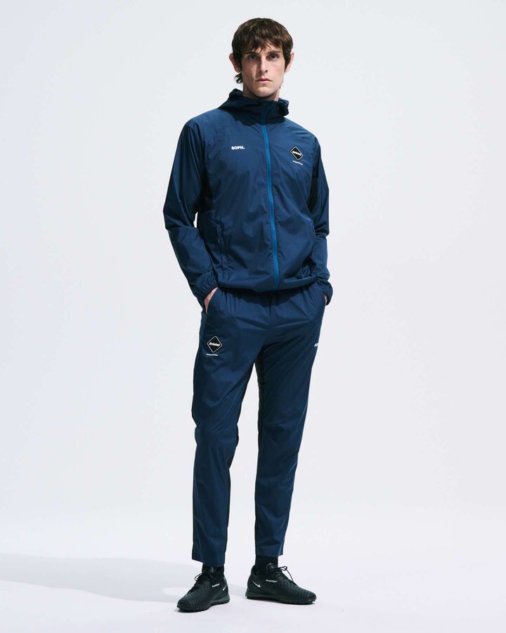 LIGHT WEIGHT BREATHABLE PACKABLE HOODIE,RED, medium image number 8