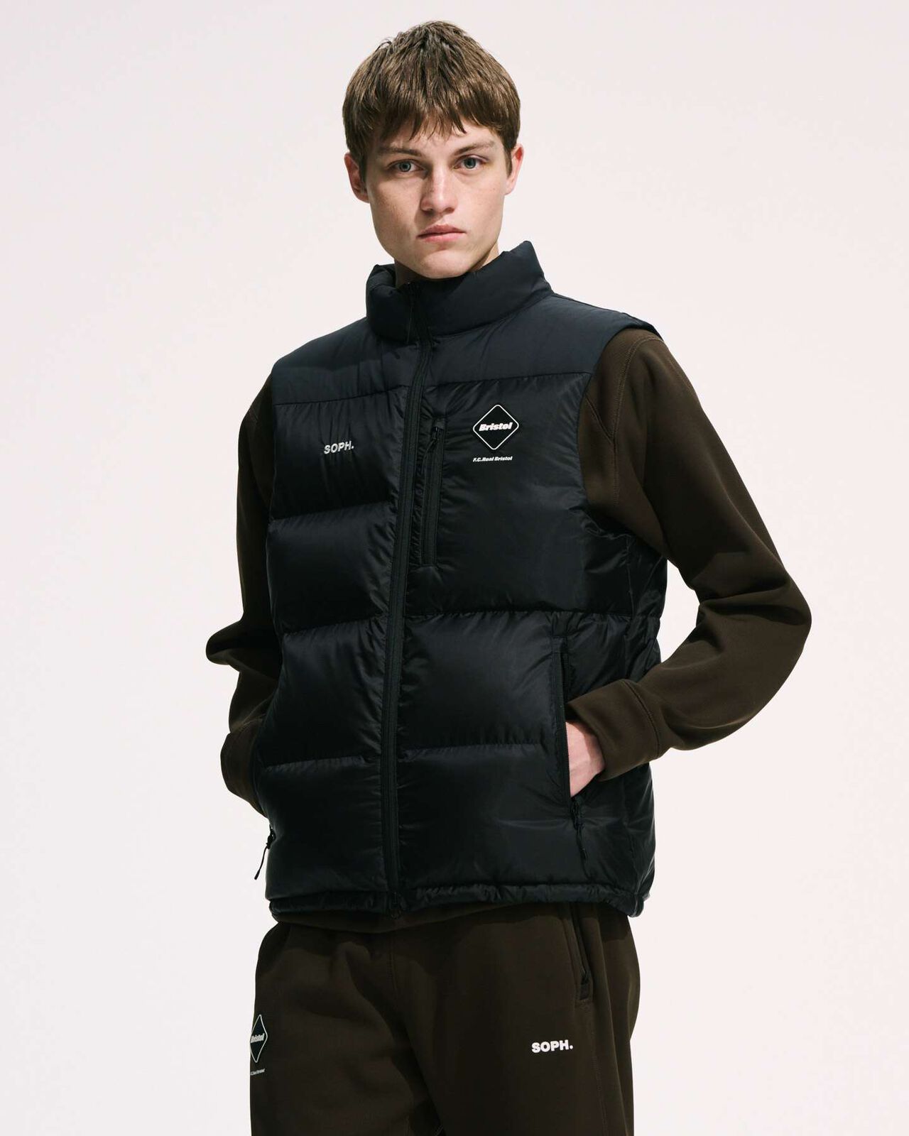 FIELD DOWN VEST,BLACK, large image number 5