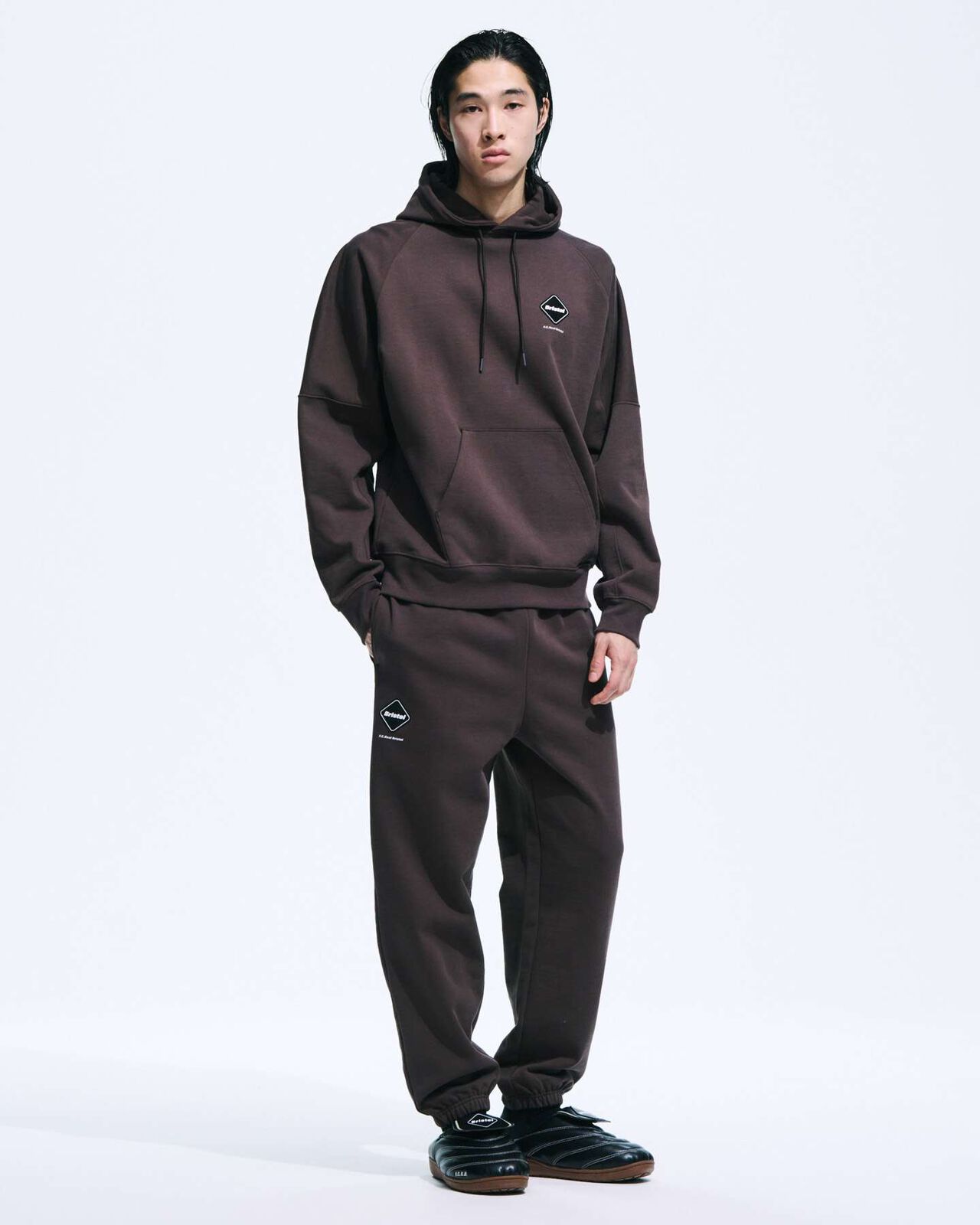 EMBLEM SWEAT PANTS,BROWN, large image number 4