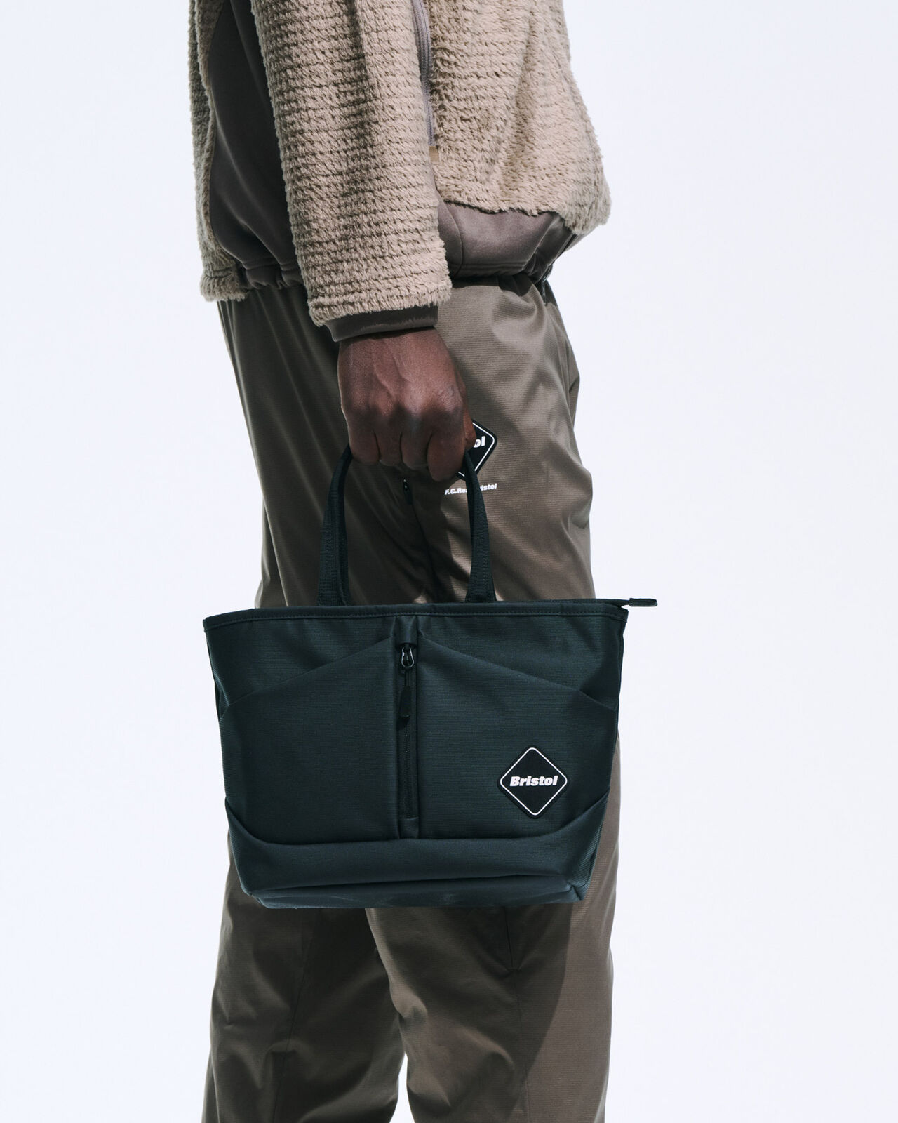 ESSENTIAL MINI TOTE BAG,BLACK, large image number 7