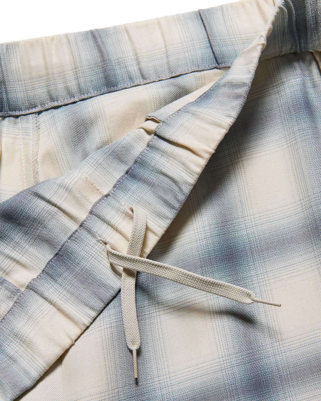 DRAPE EASY SHORTS,OFF WHITE, large image number 2