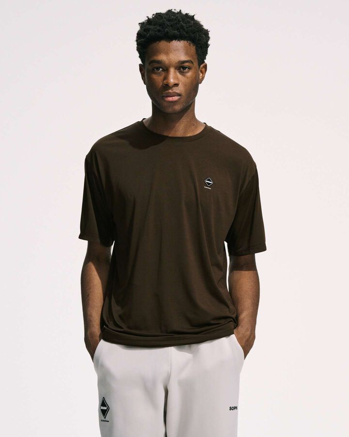 REFLECTIVE LOGO TECH DRY S/S TEE,BROWN, medium image number 3