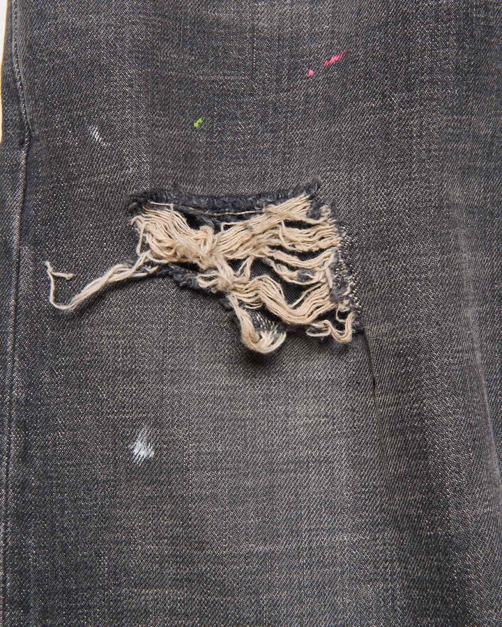 DAMAGED DENIM TAPERED-FIT JEANS,BLACK, medium image number 6
