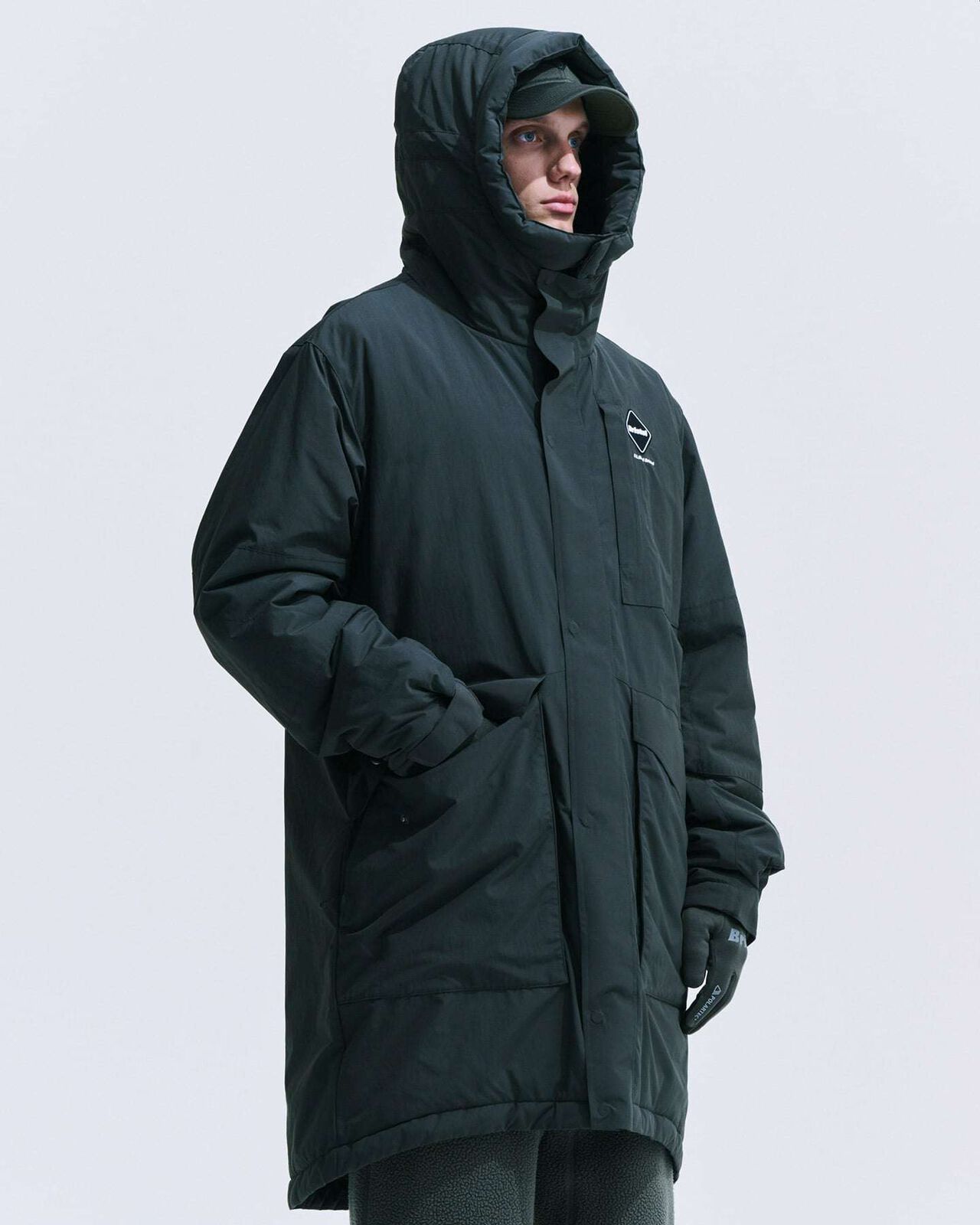 PADDED BENCH COAT,BLACK, large image number 6