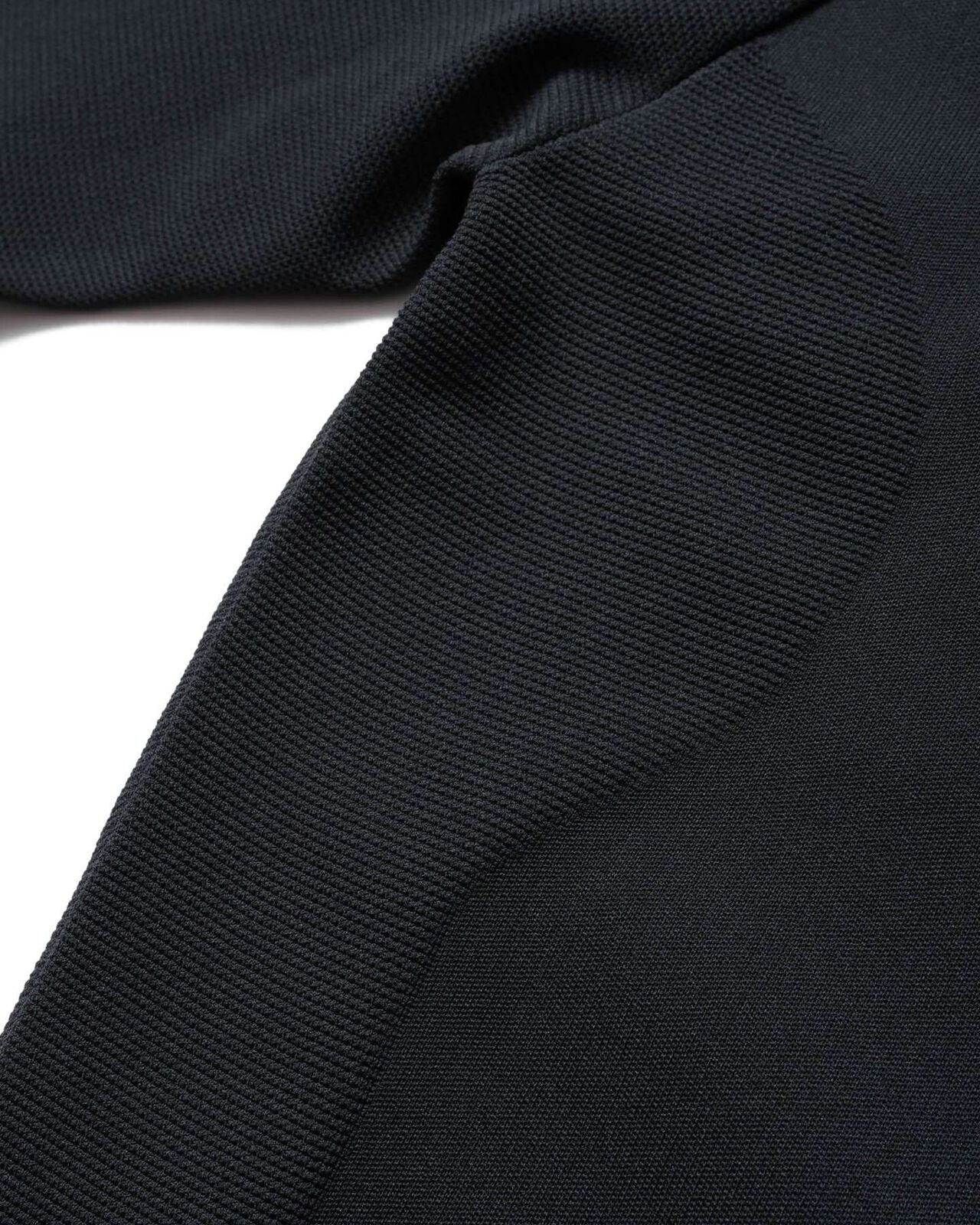 TECH KNIT L/S TOP,BLACK, large image number 2