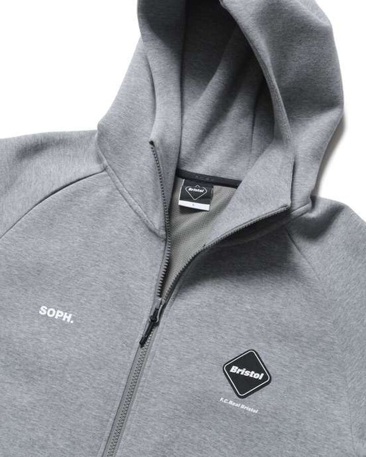 VENTILATION TRAINING HOODIE,GRAY, medium image number 2