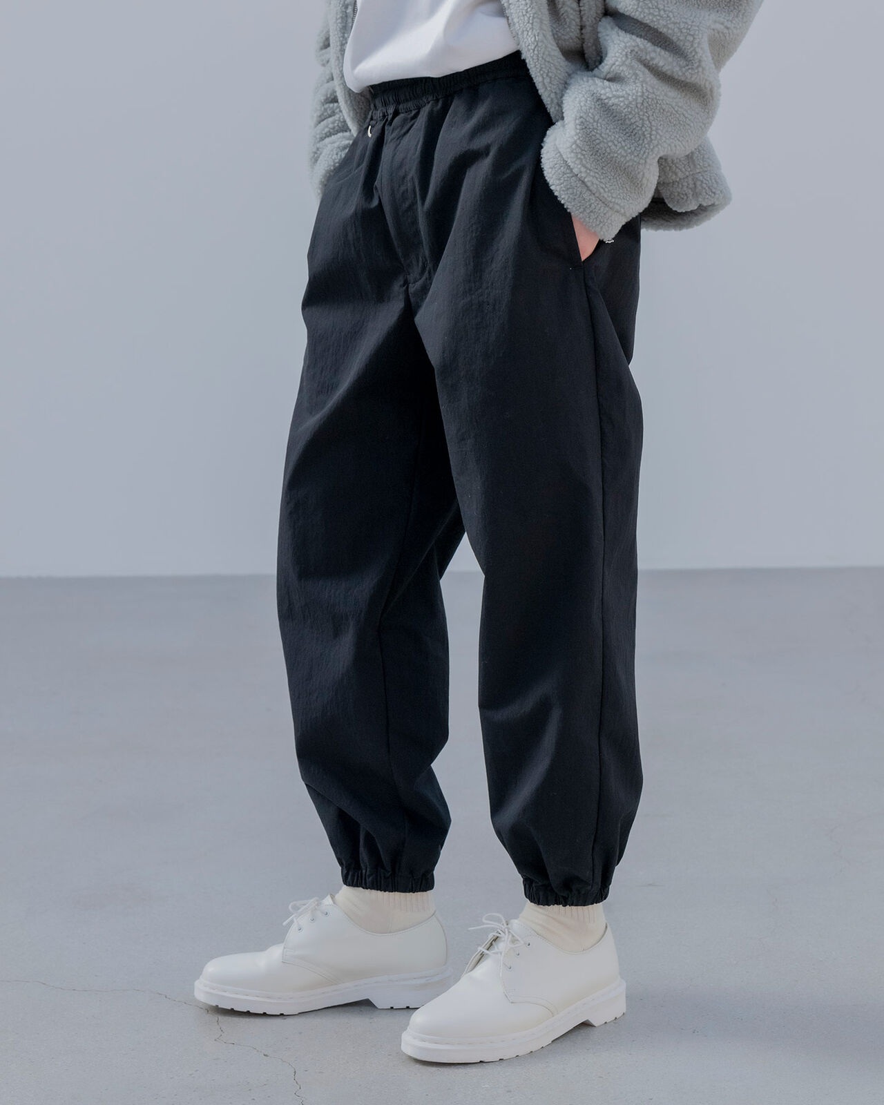 LOOSE-FIT JOGGER PANTS,BLACK, large image number 5