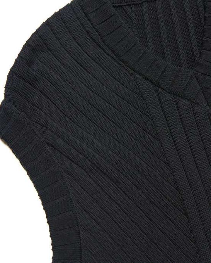 KNIT VEST,BLACK, medium image number 2