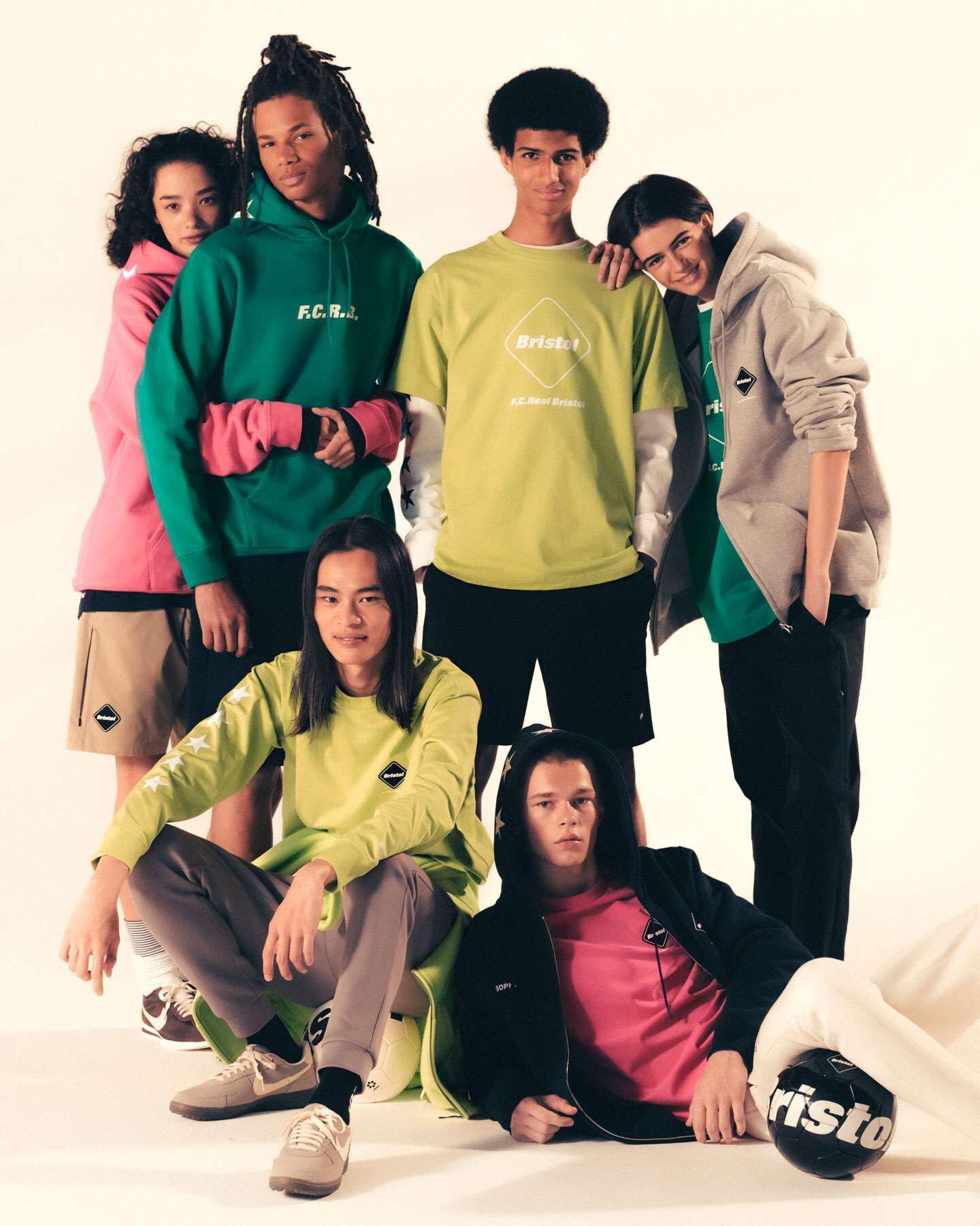 STAR LOGO PULLOVER SWEAT HOODIE