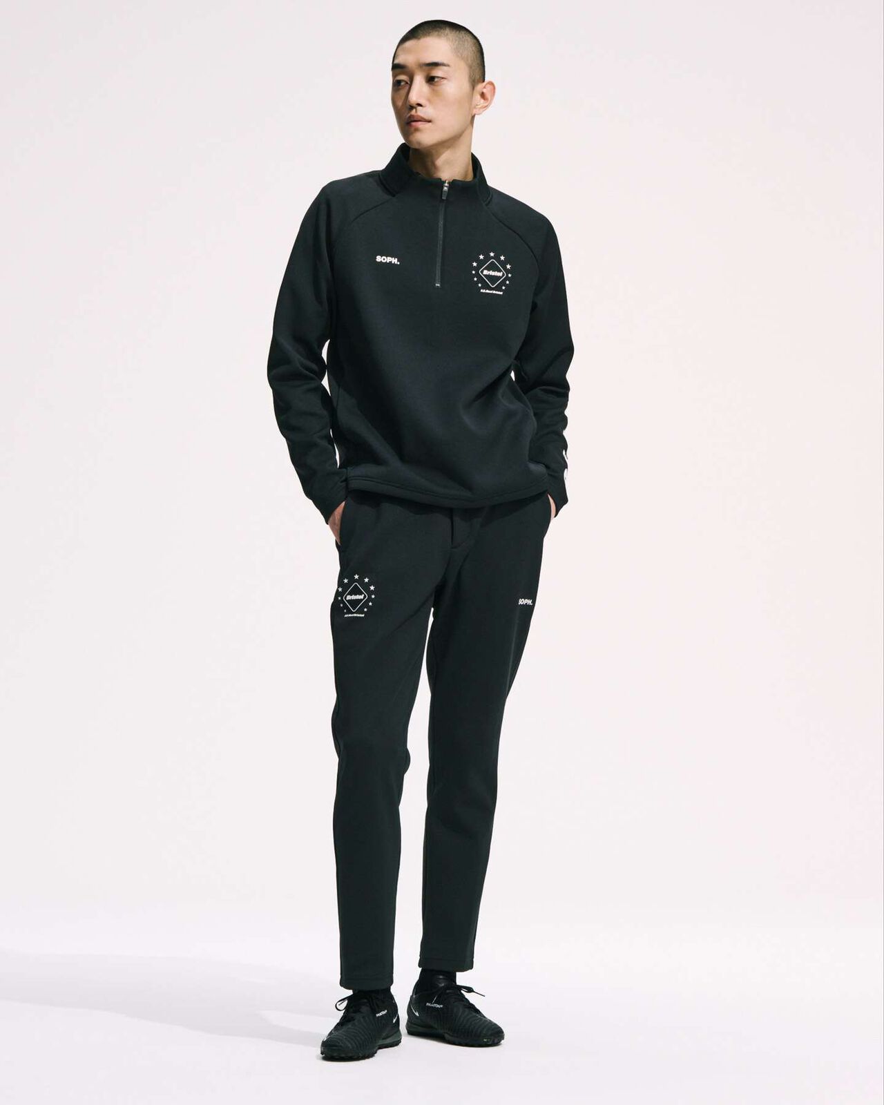 QUARTER KNIT ESSENTIAL HALF-ZIP TOP,BLACK, large image number 5