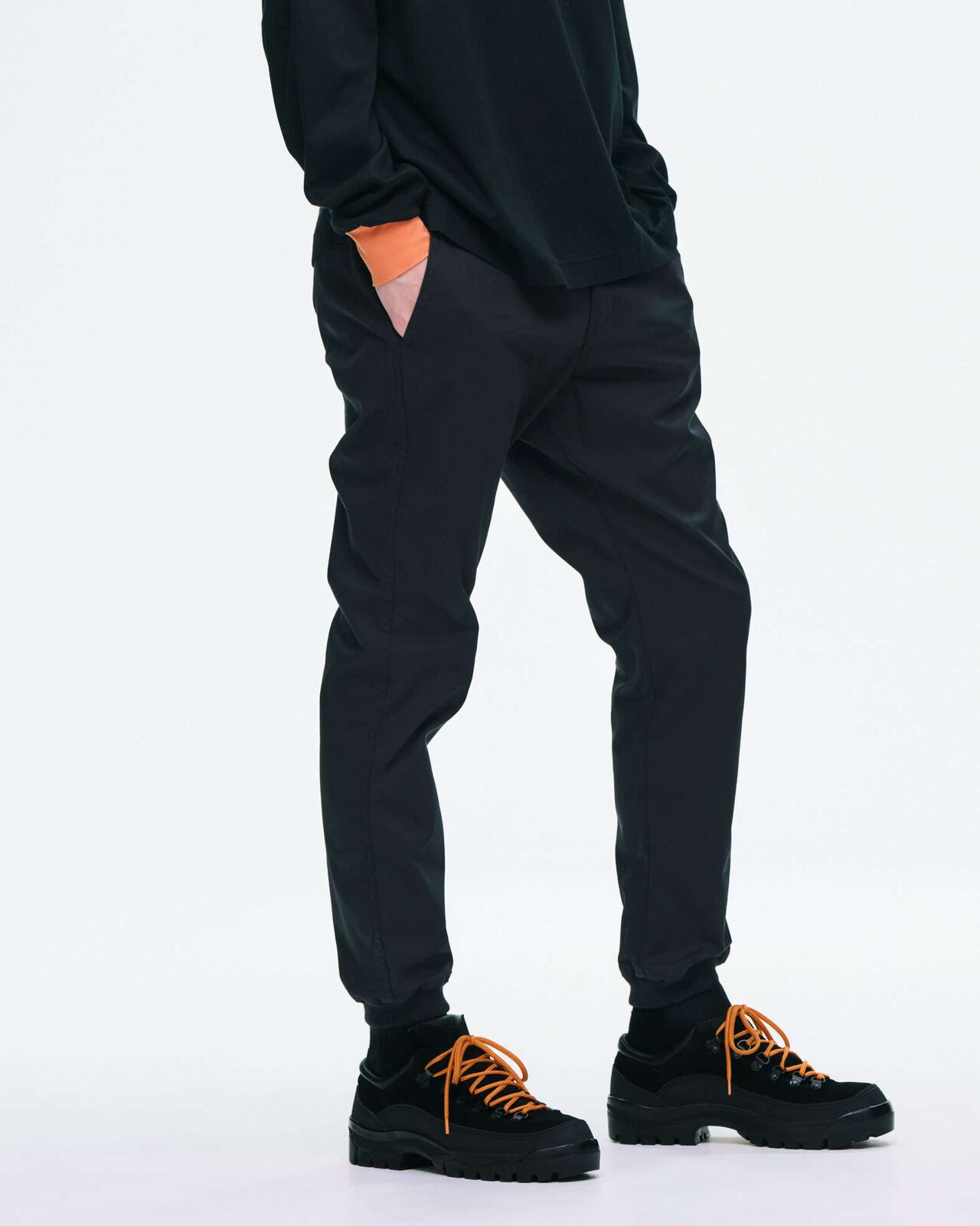 STRETCH TWILL SLIM-FIT RIBBED PANTS,BLACK, large image number 4