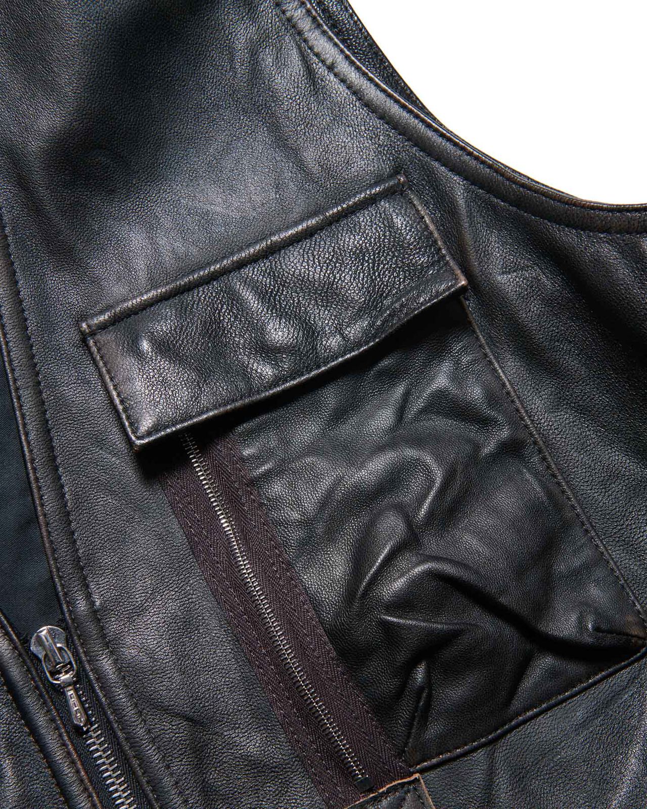 LEATHER 4POCKET VEST,BLACK, large image number 2