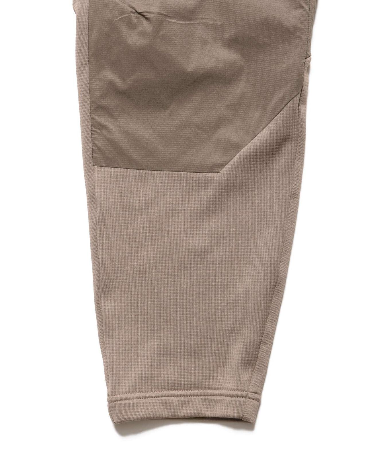 GRID FLEECE HYBRID PANTS,BEIGE, large image number 4