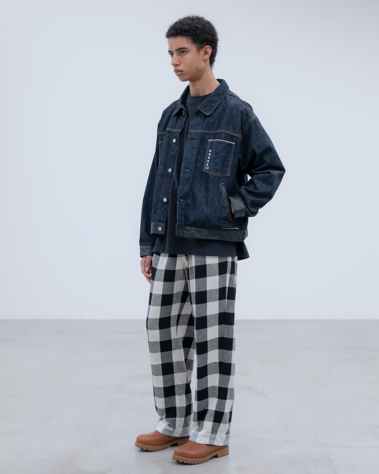 LINE FLANNEL CHECK EASY PANTS,BLACK, large image number 7
