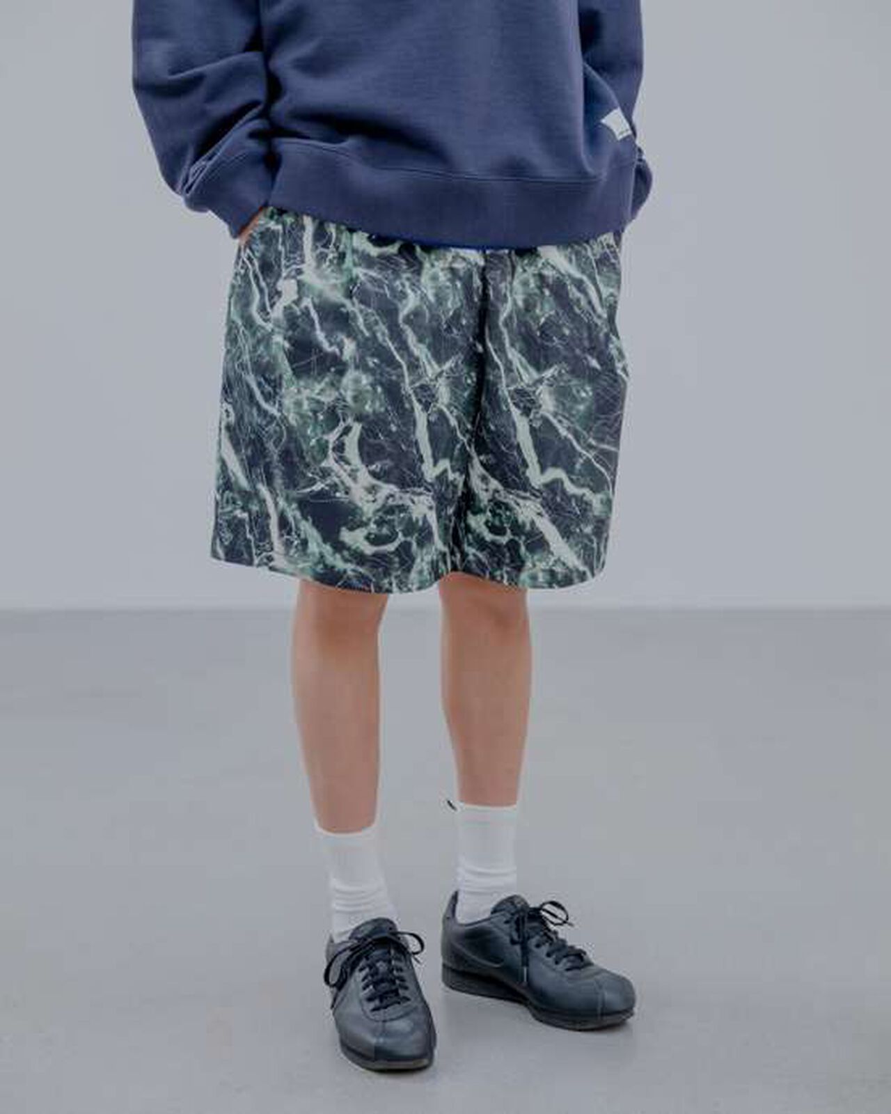 MARBLE TECH SHORTS,BLACK, large image number 4