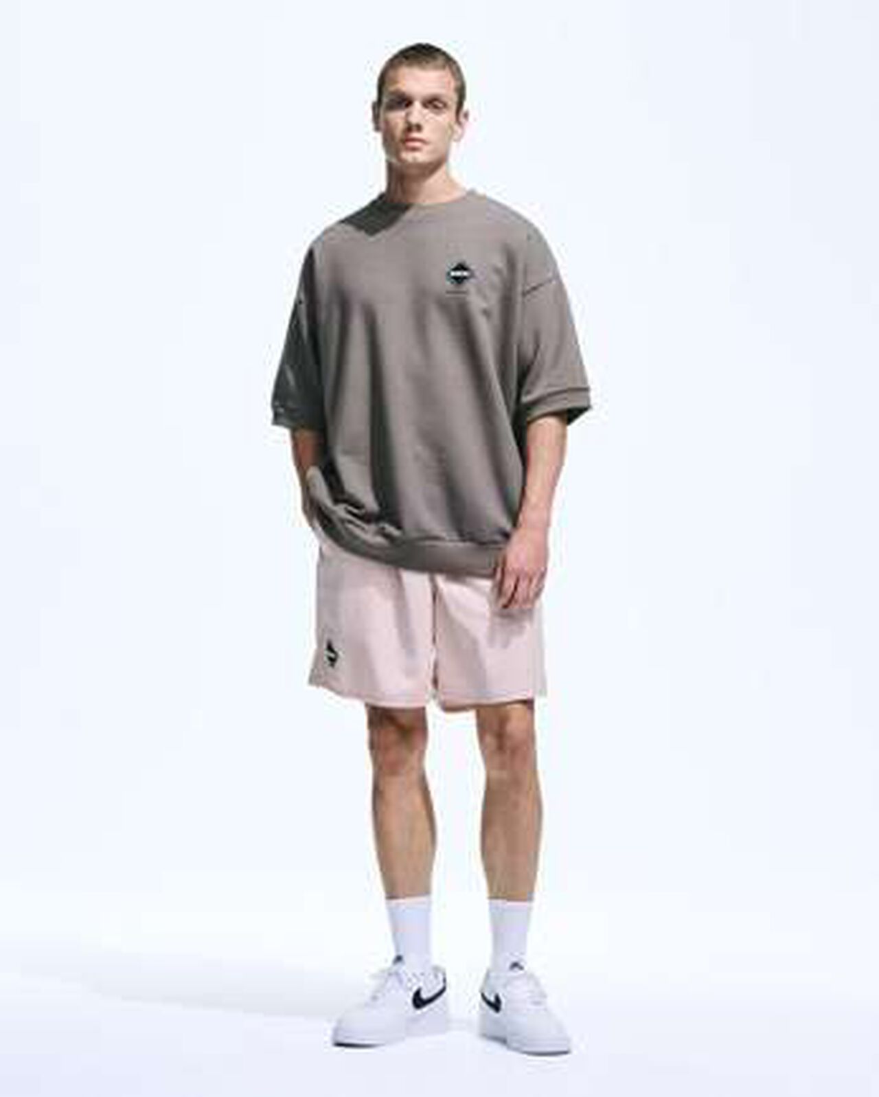 SUPPLEX NYLON EASY SHORTS,BEIGE, large image number 6