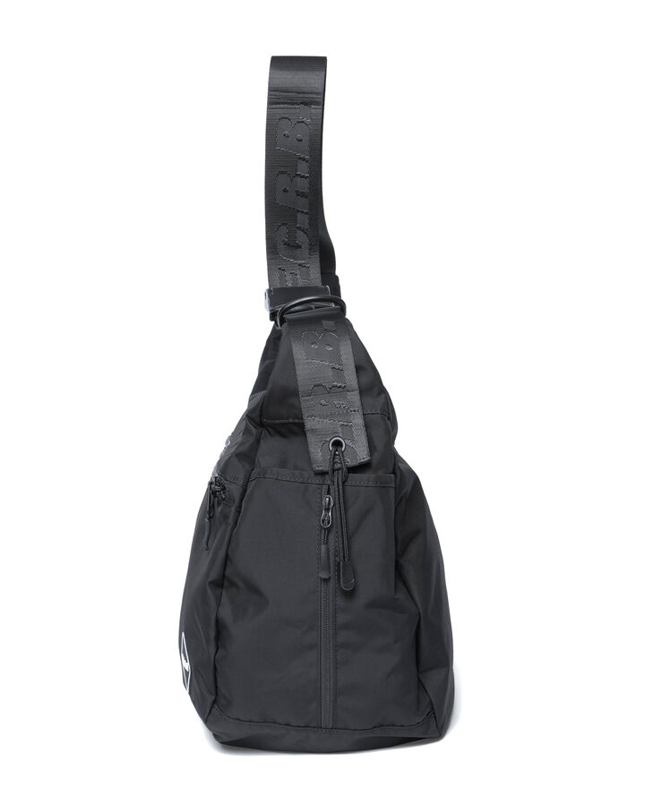 TOUR SHOULDER BAG,BLACK, medium image number 2
