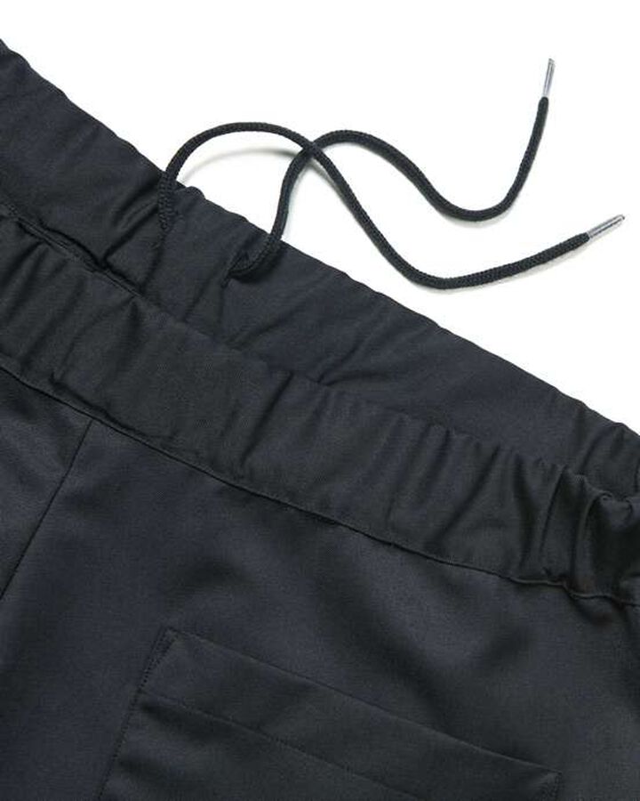 SUMMER STRETCH WOOL EASY SHORTS,BLACK, medium image number 2