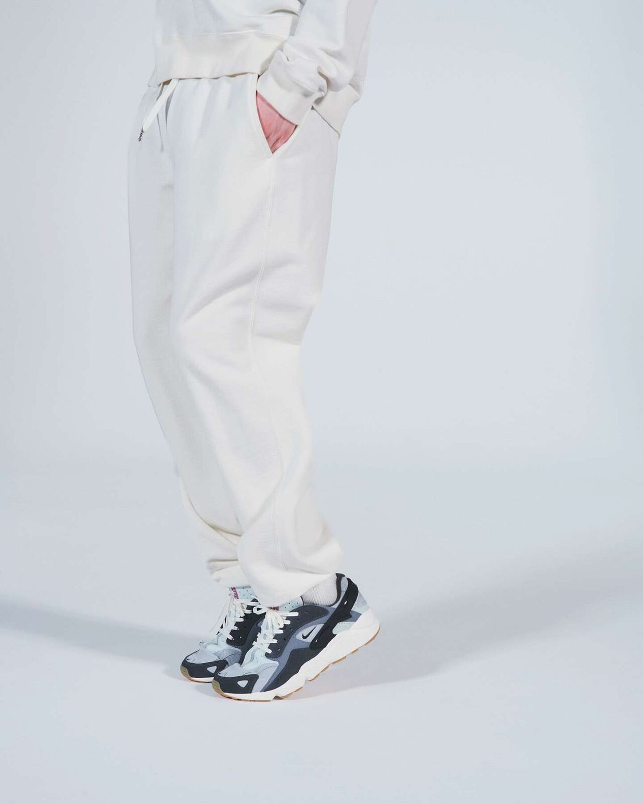 COTTON CASHMERE SWEAT PANTS,WHITE, large image number 4