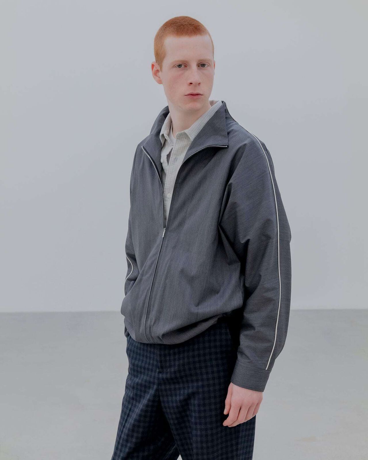 REFINED PIPING TRACK JACKET,GRAY, large image number 7