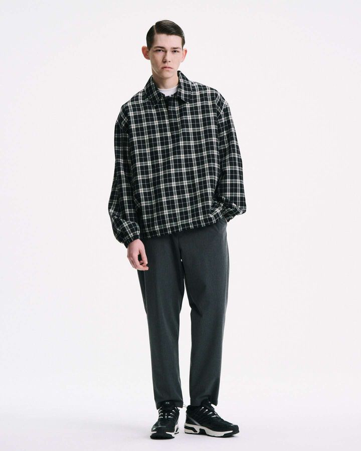 2WAY STRETCH TAPERED EASY PANTS,CHARCOAL GRAY, medium image number 5