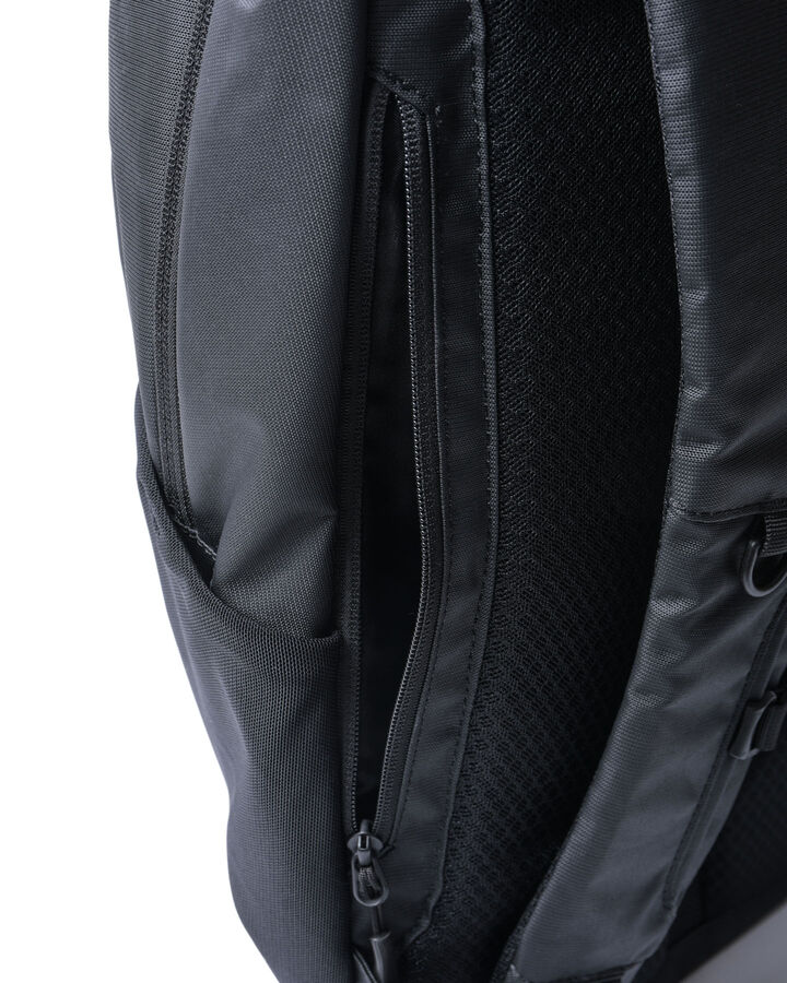 ESSENTIAL BACKPACK,BLACK, medium image number 7