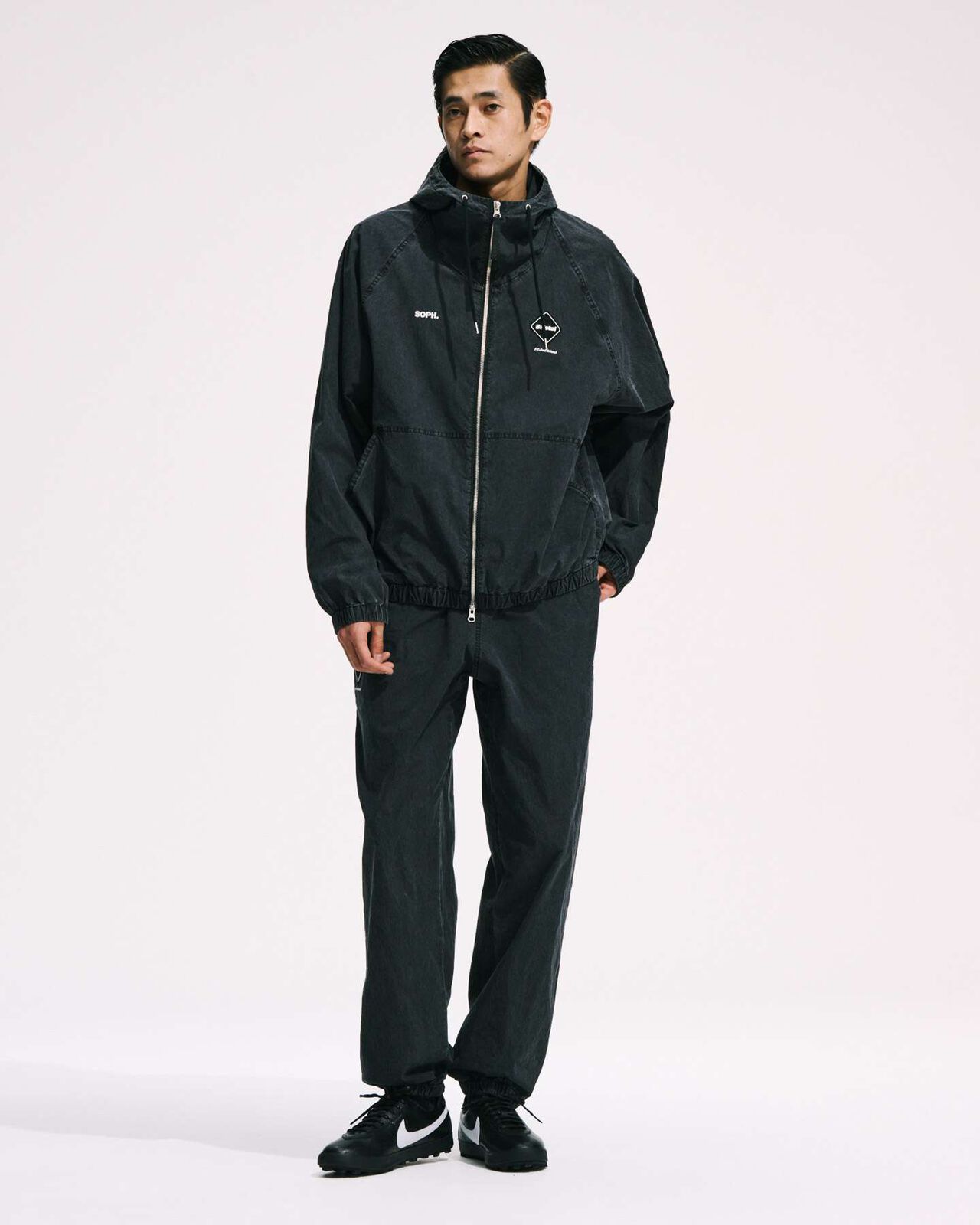 WASHED CRISP DENIM TRACK PANTS,BLACK, large image number 5