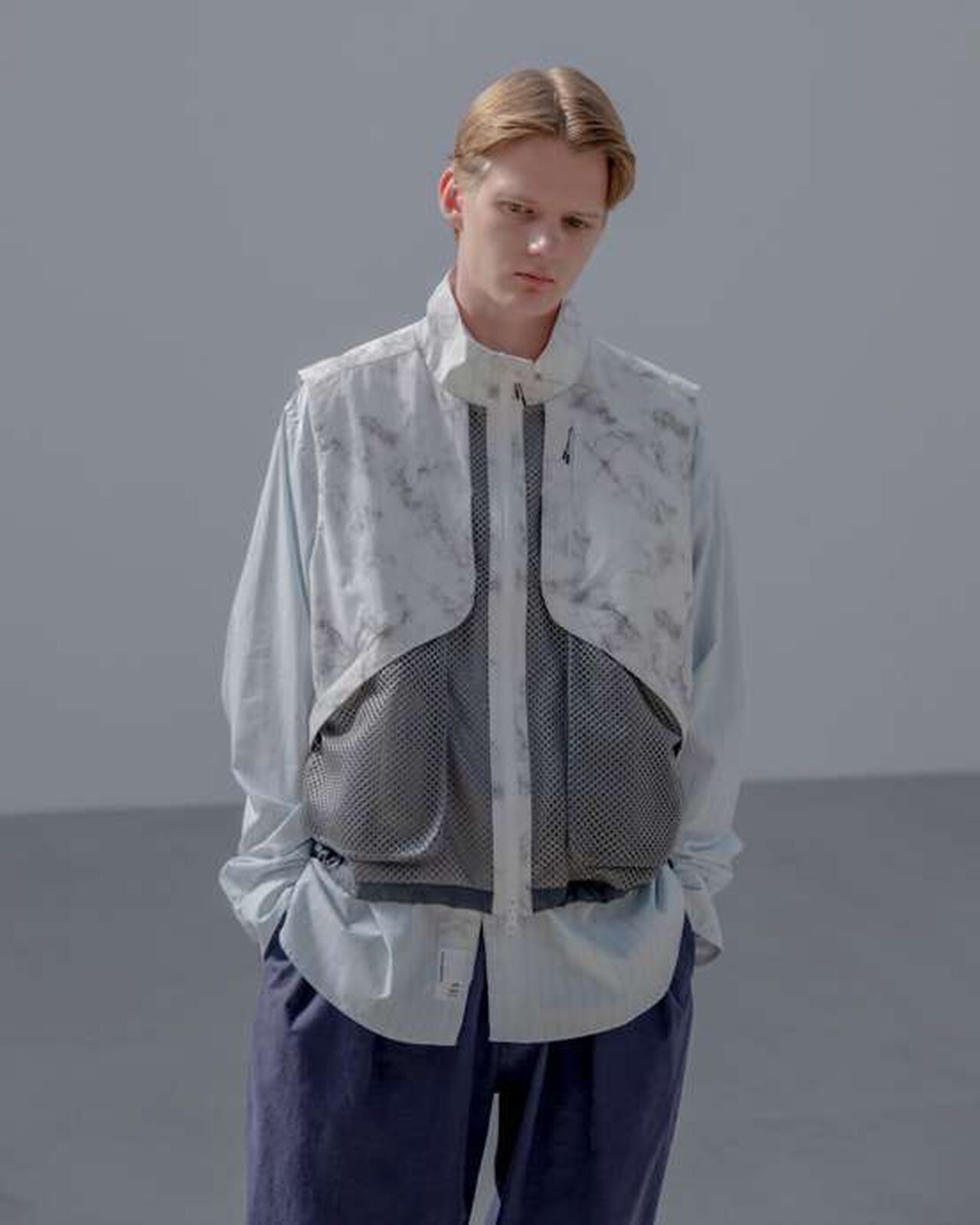 MARBLE TECH VEST,WHITE, large image number 7