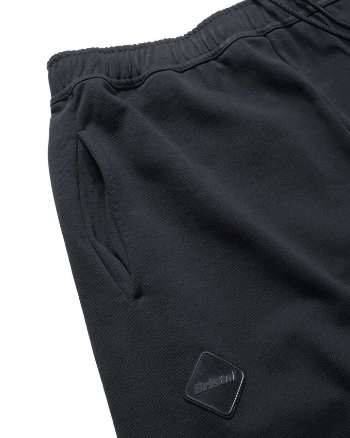 CUT-OFF LOGO SWEAT PANTS,BLACK, medium image number 4