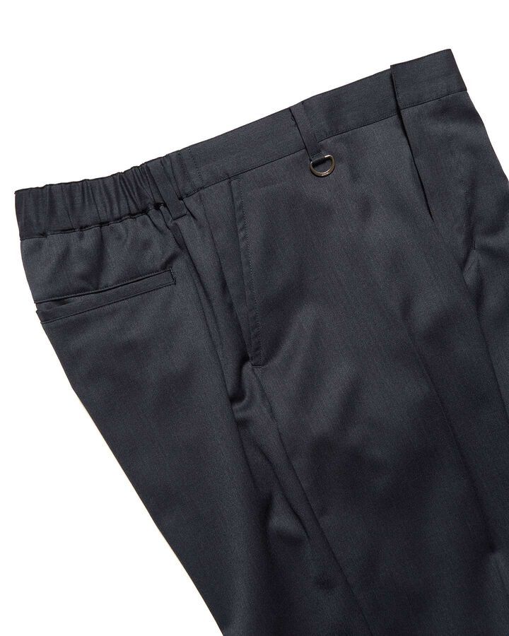 WOOL GABARDINE SLIM-FIT SHIRRING SLACKS,CHARCOAL GRAY, medium image number 3