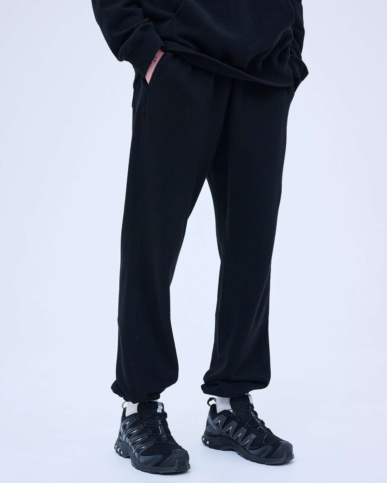 COTTON CASHMERE SWEAT PANTS,BLACK, large image number 3