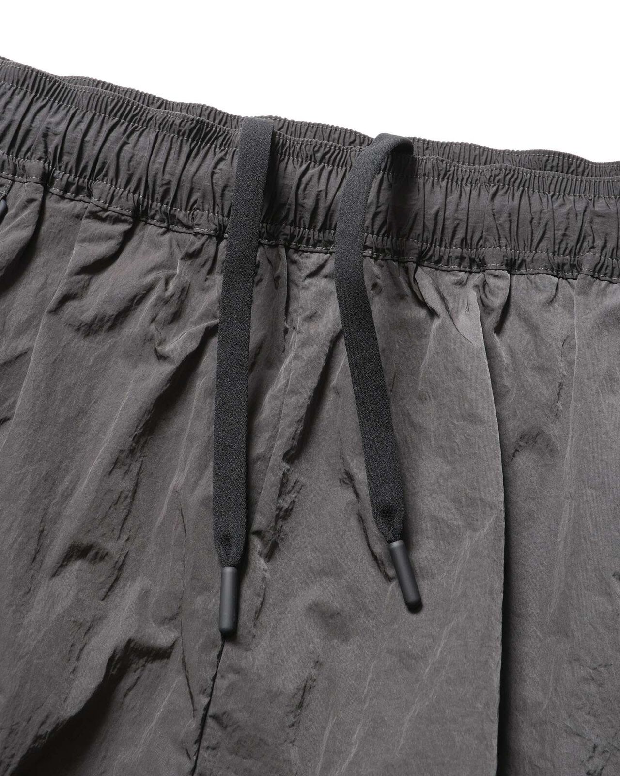 NYLON CHAMBRAY PRACTICE SHORTS,CHARCOAL GRAY, large image number 3