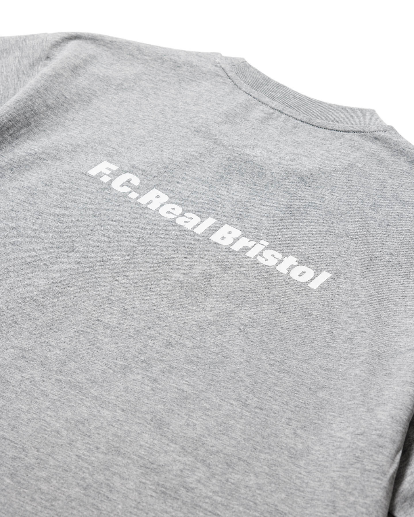 XL AUTHENTIC LOGO S/S TEE fcrb 25aw Tシャツ 2025年最新】F.C.Real Bristol メンズ Tシャツの人気アイテム