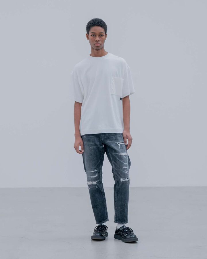 DAMAGED DENIM TAPERED-FIT JEANS,BLACK, medium image number 7