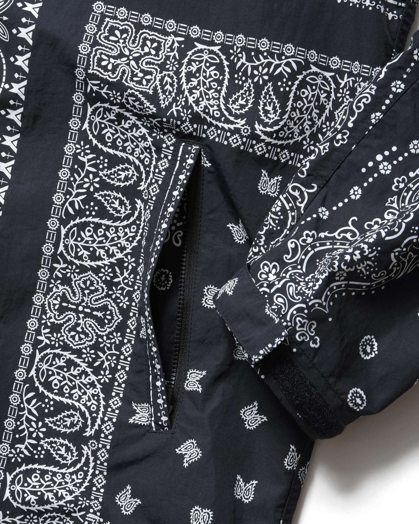 BANDANA NYLON HOODED BLOUSON