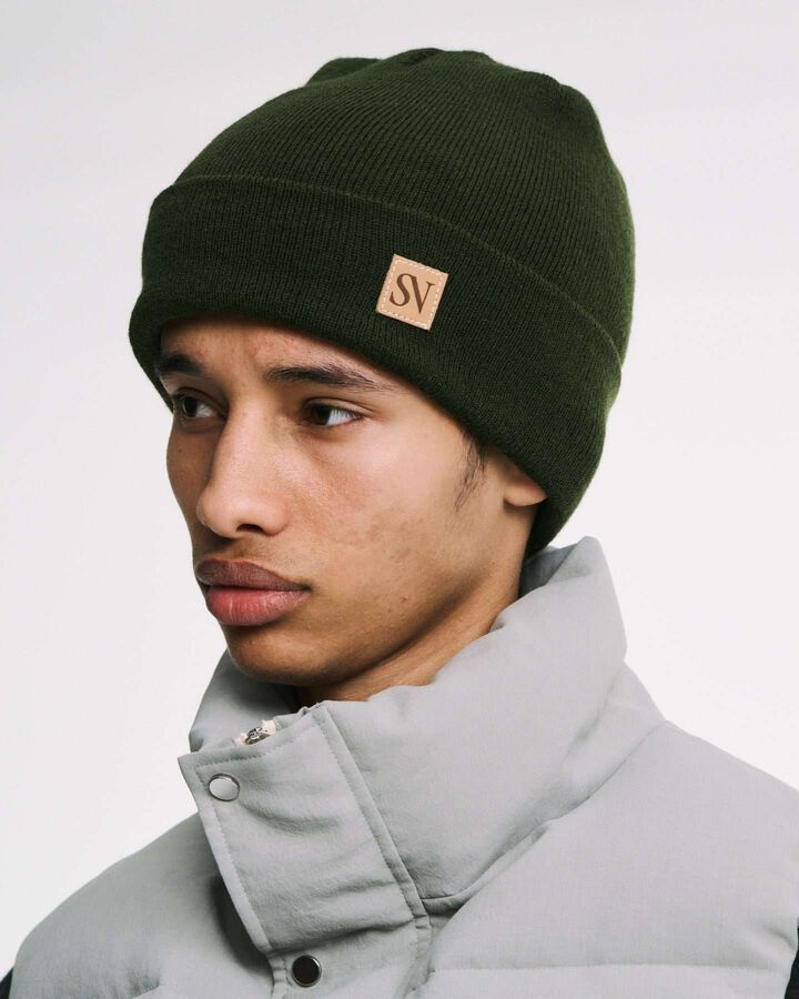 LEATHER PATCH KNIT CAP,RED, medium image number 3