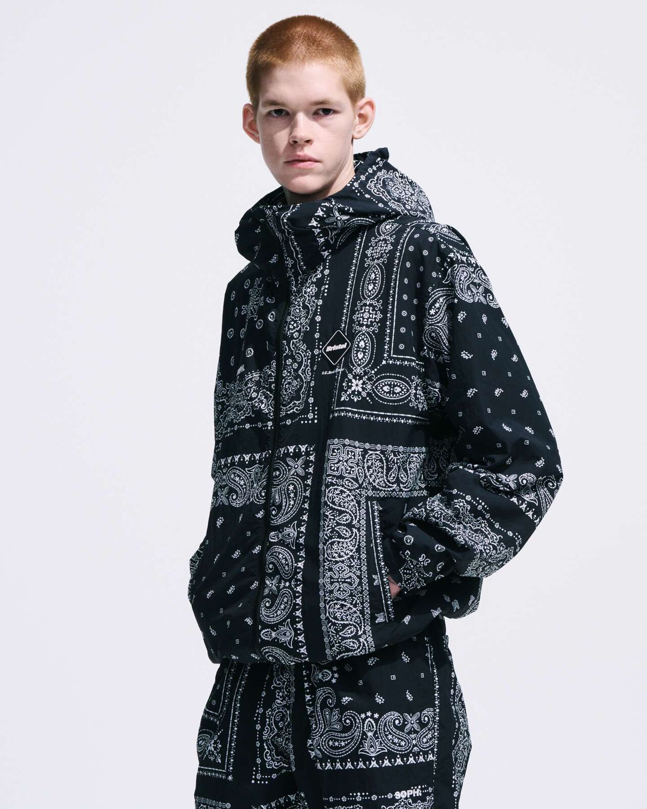 BANDANA NYLON HOODED BLOUSON,RED, large image number 6