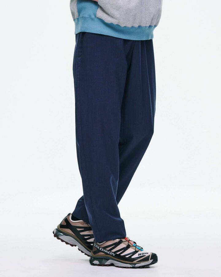 WOOL GABARDINE SLIM-FIT ACTIVE SLACKS,CHARCOAL GRAY, medium image number 4