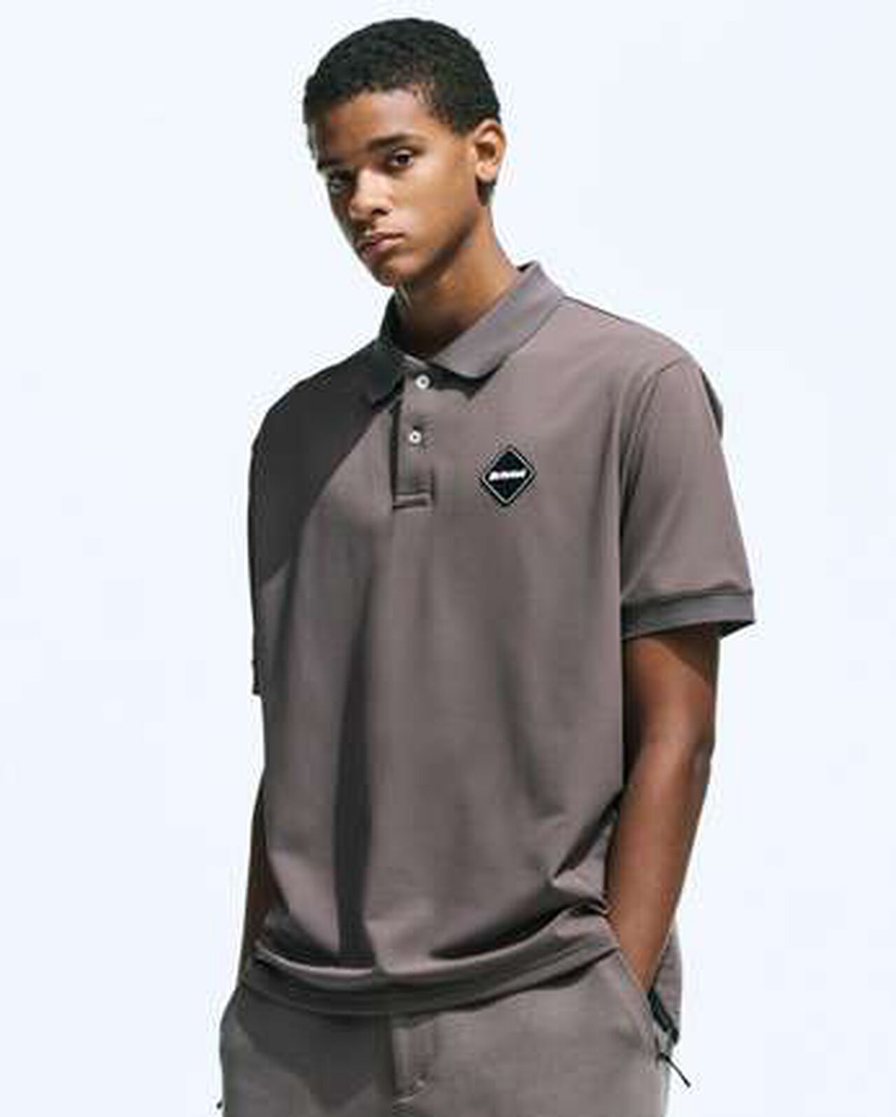 EMBLEM POLO,LIGHT BROWN, large image number 4