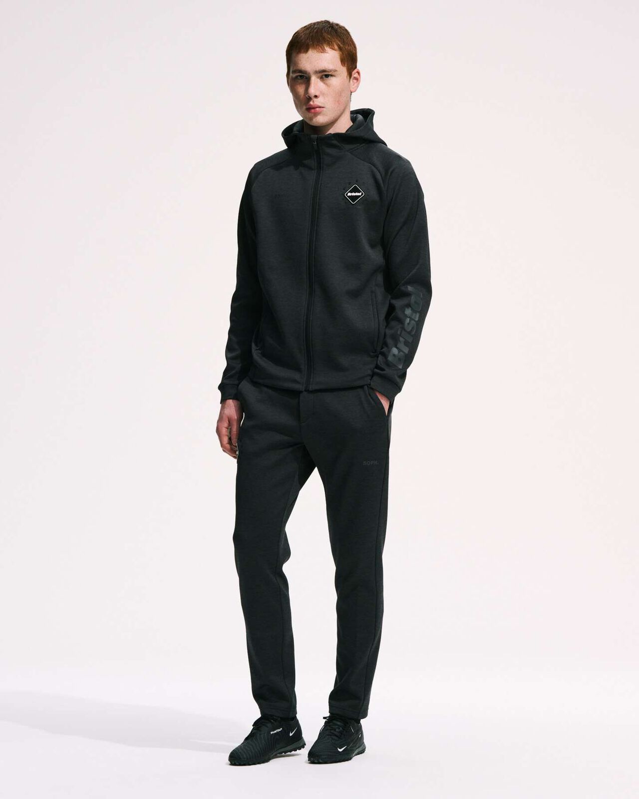 QUARTER KNIT ESSENTIAL ZIP-UP HOODIE,BLACK, large image number 5