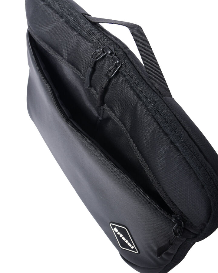 ESSENTIAL LAPTOP CASE,BLACK, medium image number 3