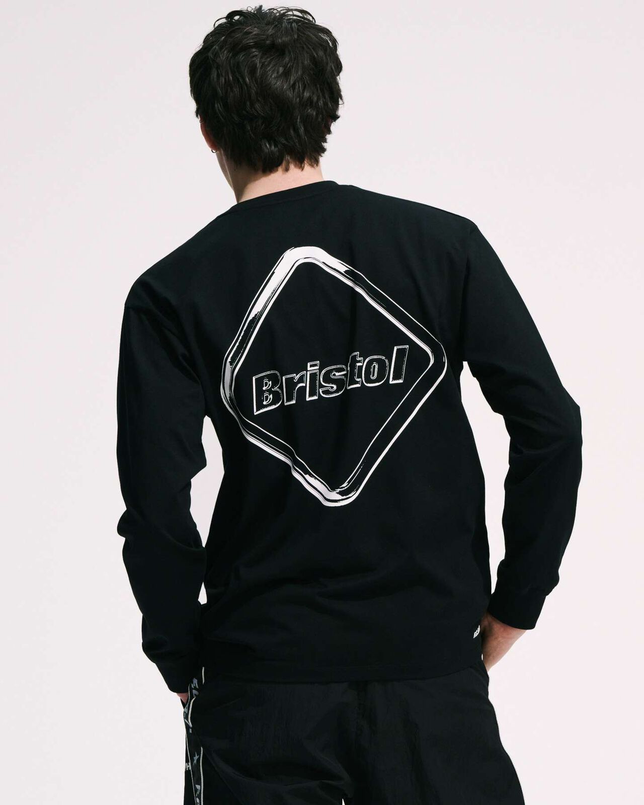 SHADOW EMBLEM L/S TEE,WHITE, large image number 3