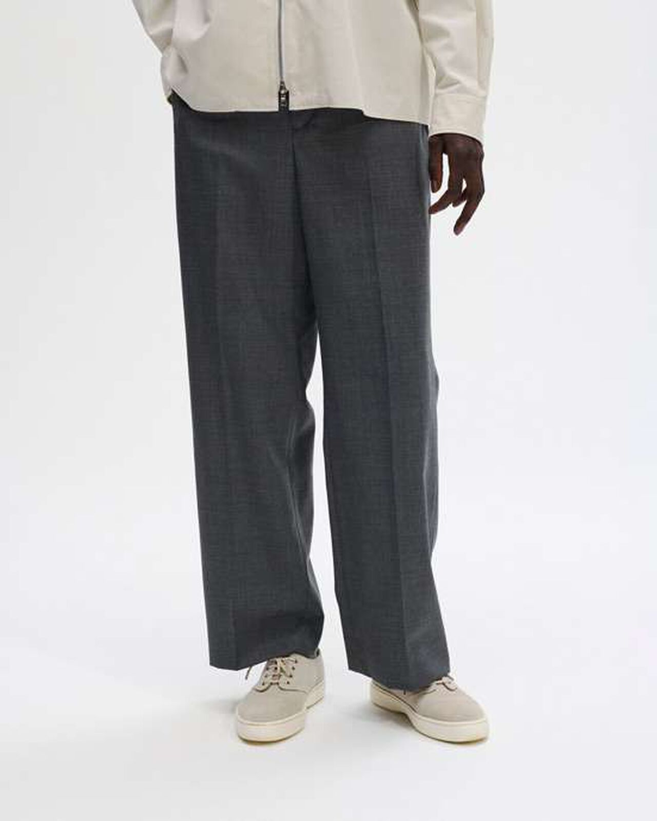 SUMMER MERINO WOOL STRAIGHT FIT SLACKS,GRAY, large image number 4