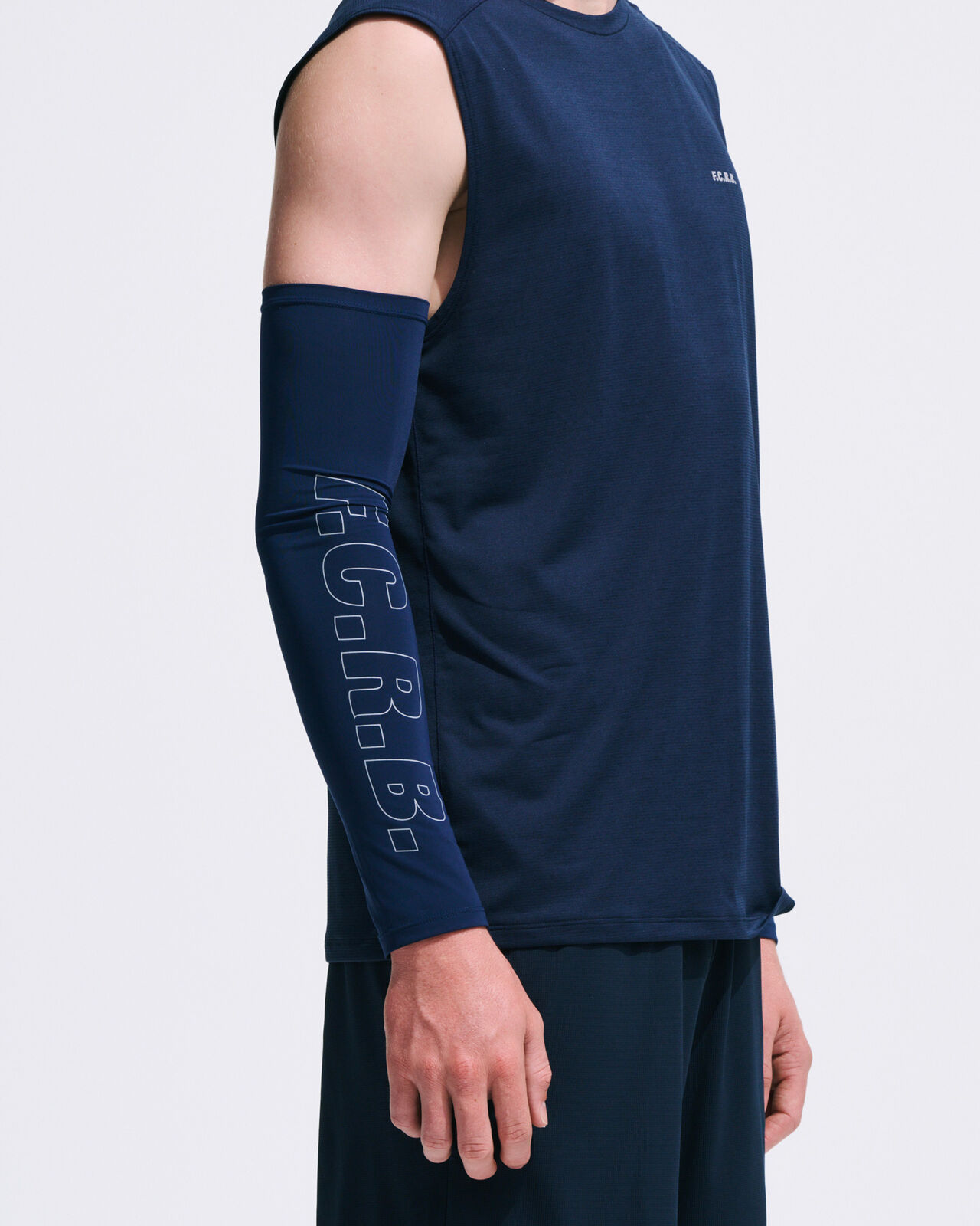 ARM COVER,BLACK, large image number 3