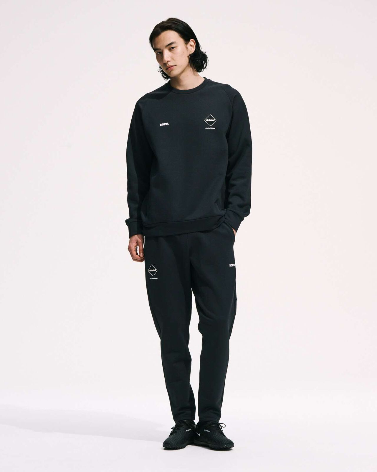 STRETCH FLEECE CREWNECK TOP,BLACK, large image number 5