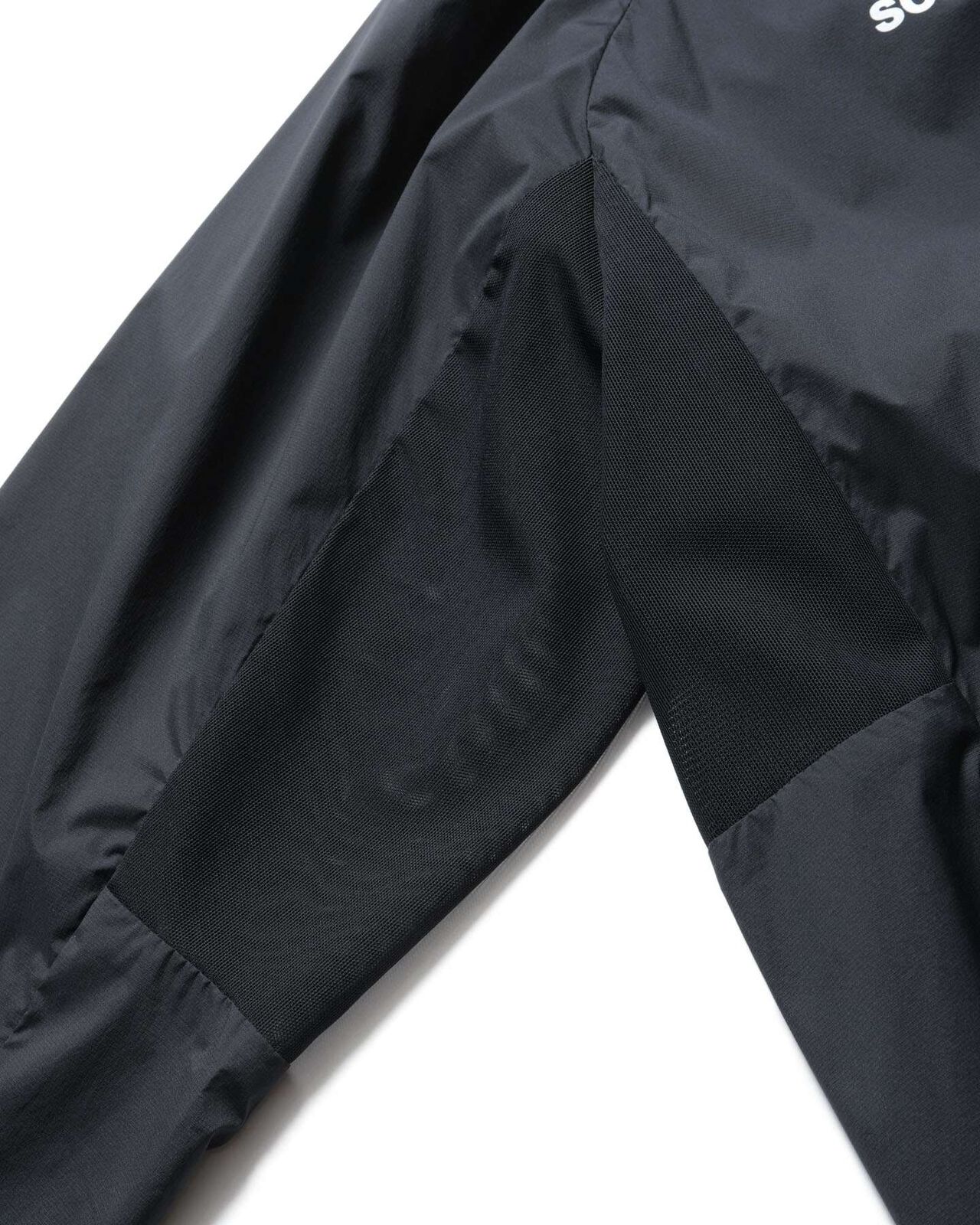 LIGHT WEIGHT BREATHABLE PACKABLE HOODIE,BLACK, large image number 3